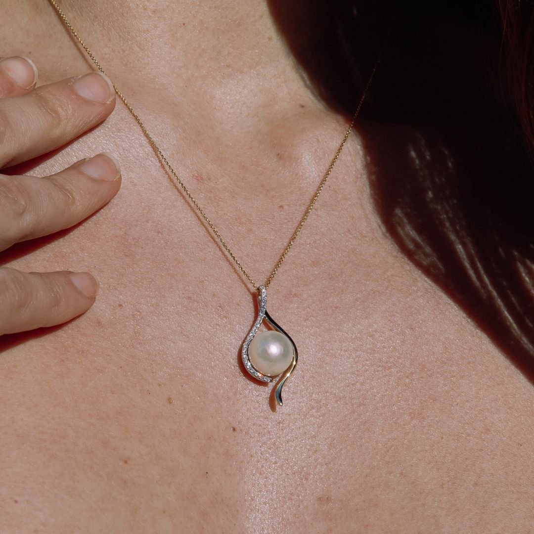 Kathleen Edison Pendant Image 3