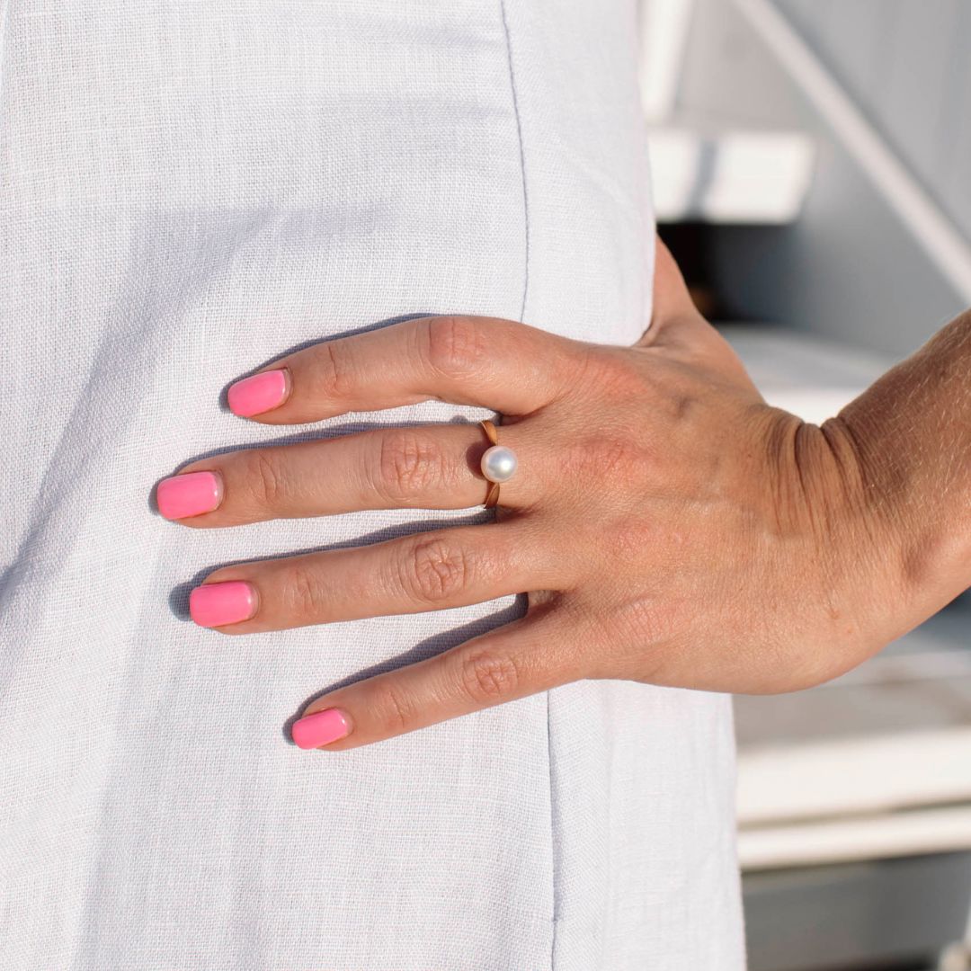 Lunar Ring