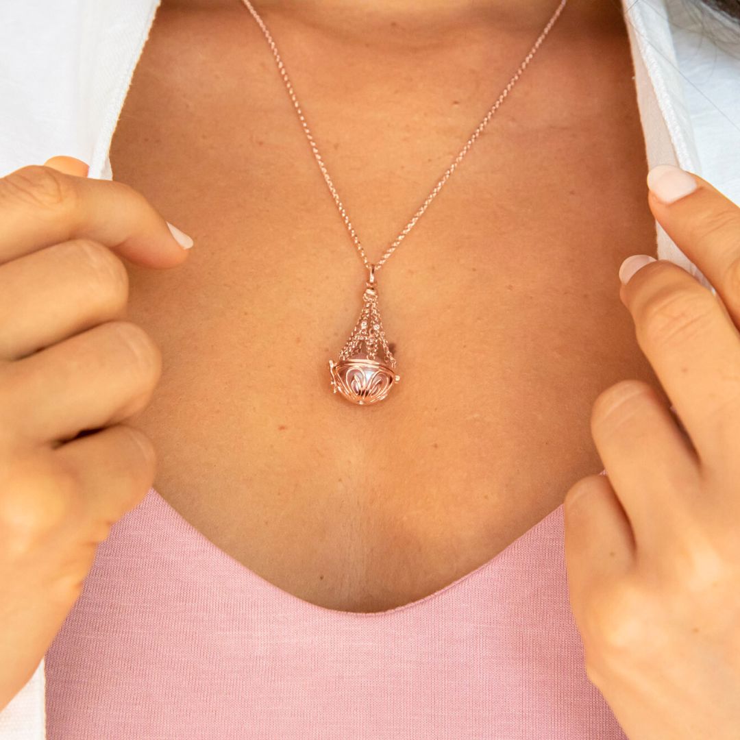 Paris Rose Gold Necklace