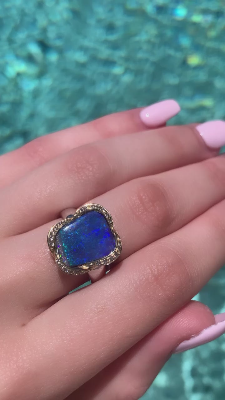 9ct White & Yellow Gold Solid Boulder 4.57ct Opal Diamond Ring 0.10ct